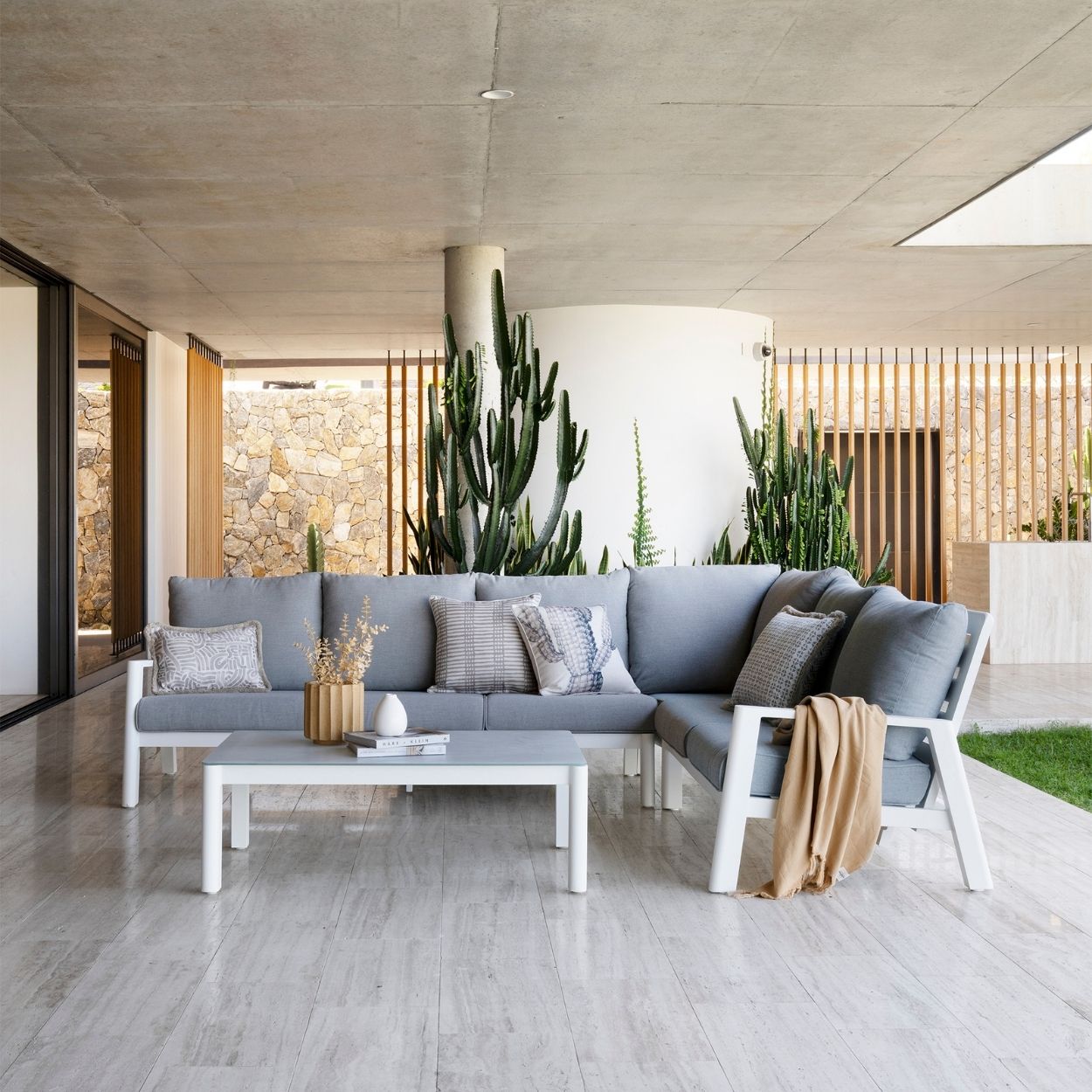 Trend Corner Lounge